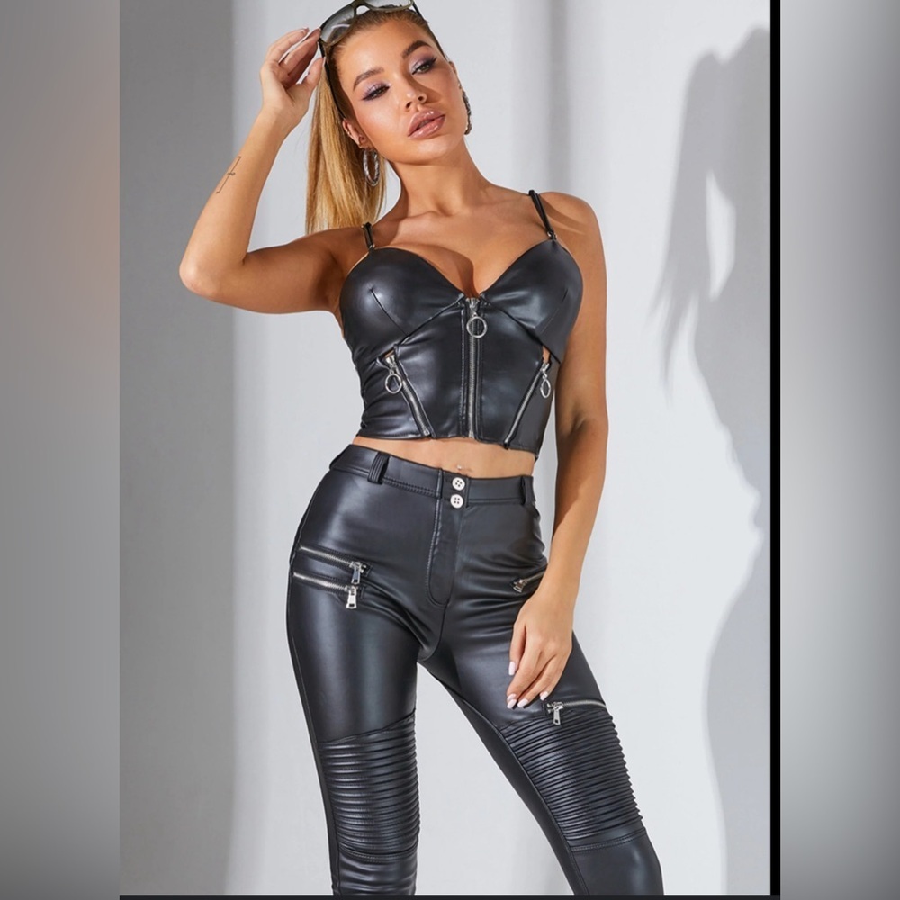 Black Faux Leather Zipper Crop Top